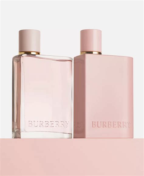 burberry parfum femme her|burberry her vs elixir.